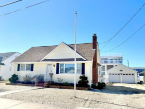 Vacation Rental With Pool On Lbi